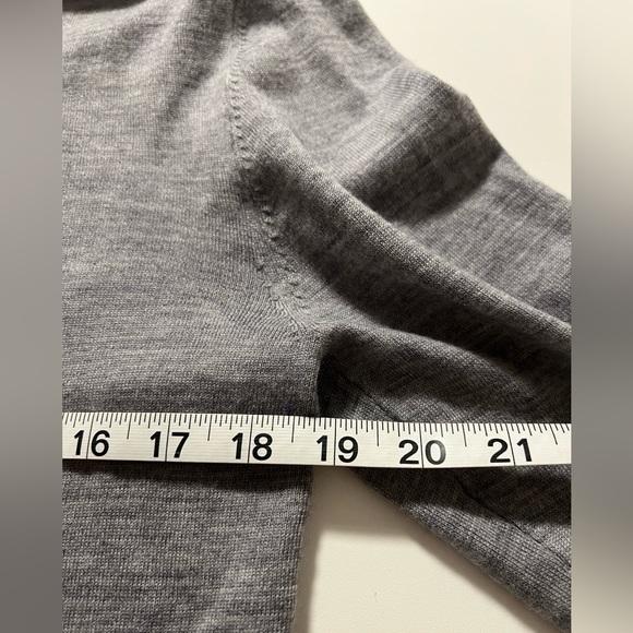 Catherine Malandrino 100% extra fine merino wool cardigan NWOT US M - Picture 6 of 6